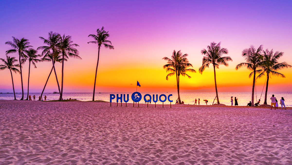 Hoàng hôn trên bãi biển Phú Quốc